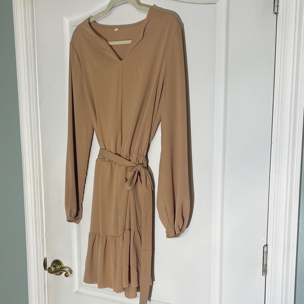 Women’s Long Sleeve Belted Tan Dress